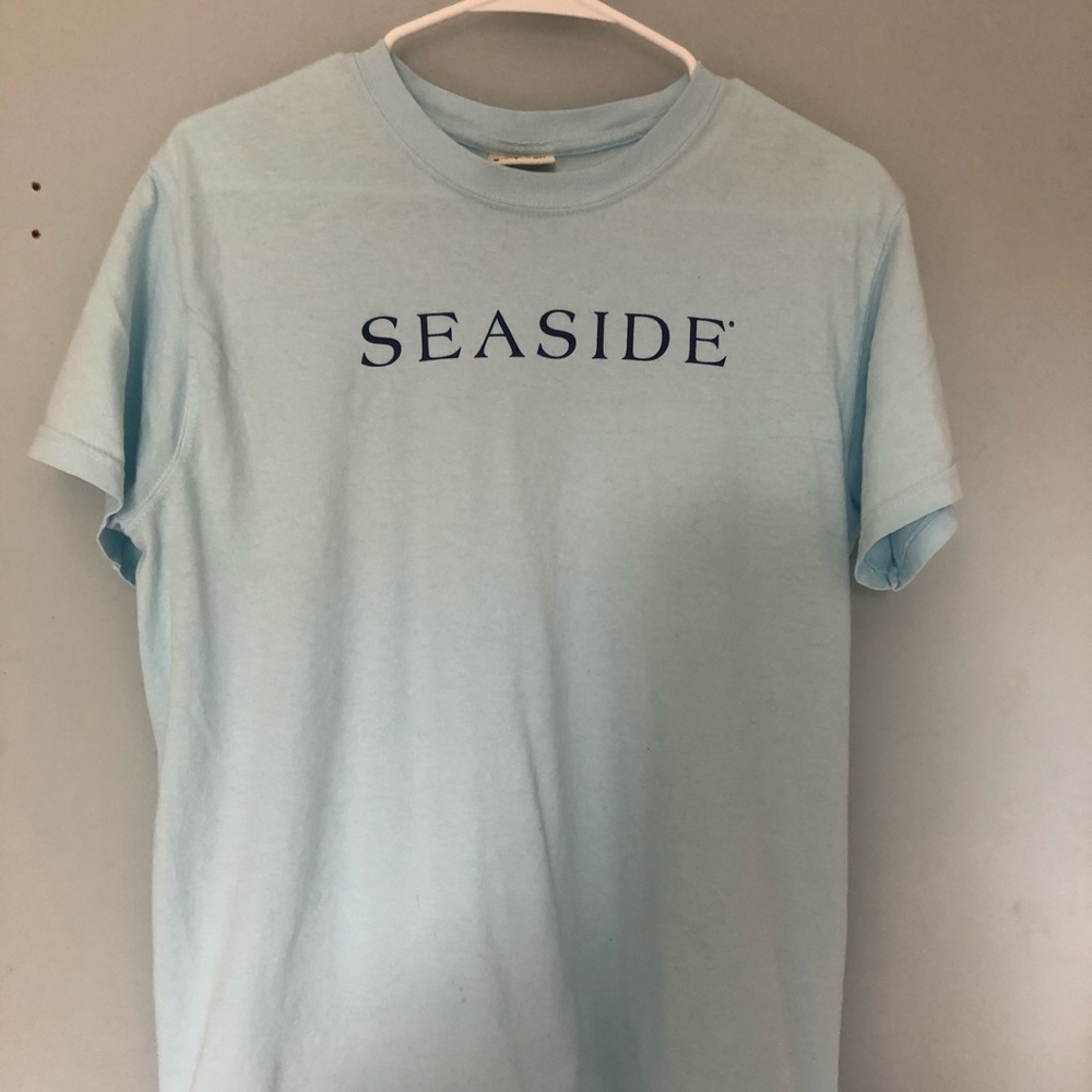 seaside light blue t-shirt